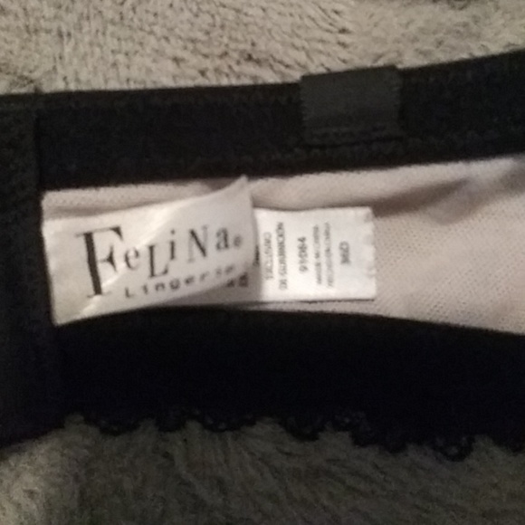 Bra - Picture 3 of 3